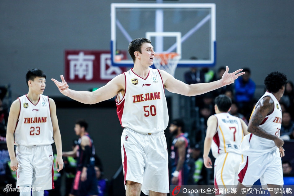 CBA第21轮:浙江97-103广东
