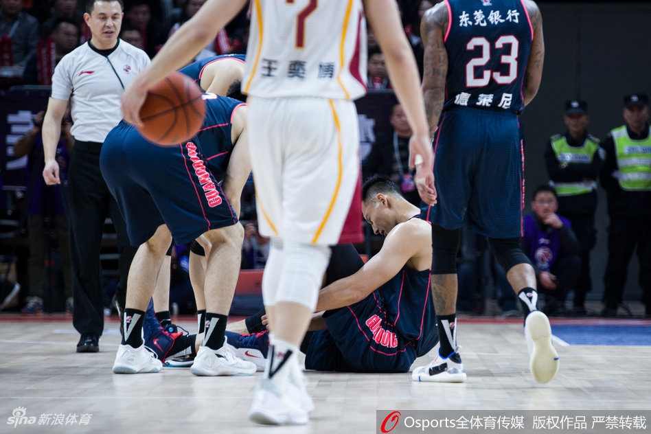 一夜倒下3名国手！阿联吴前皆受伤