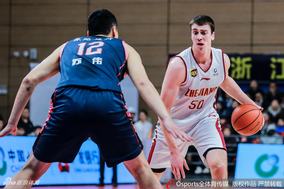 CBA第21轮:浙江97-103广东