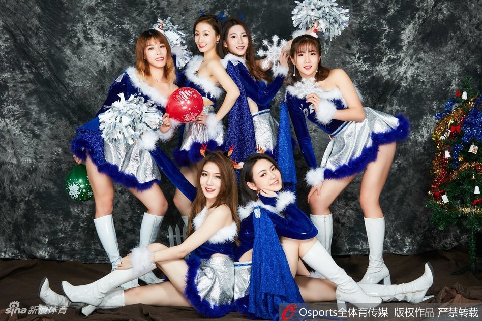 北京啦啦队冬日写真甜美软萌
