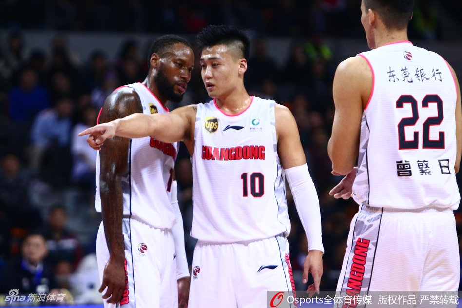 CBA第28轮：广东132-97山东