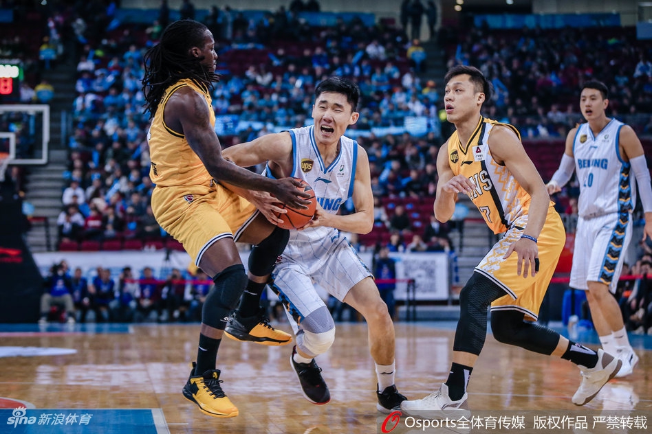 CBA第32轮:北京120-98广厦