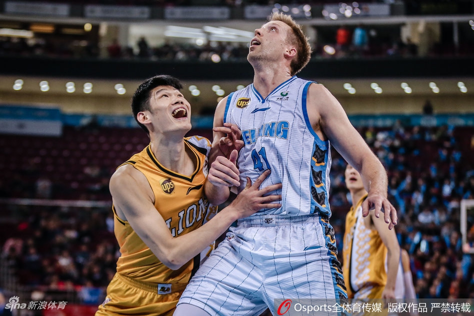 CBA第32轮:北京120-98广厦