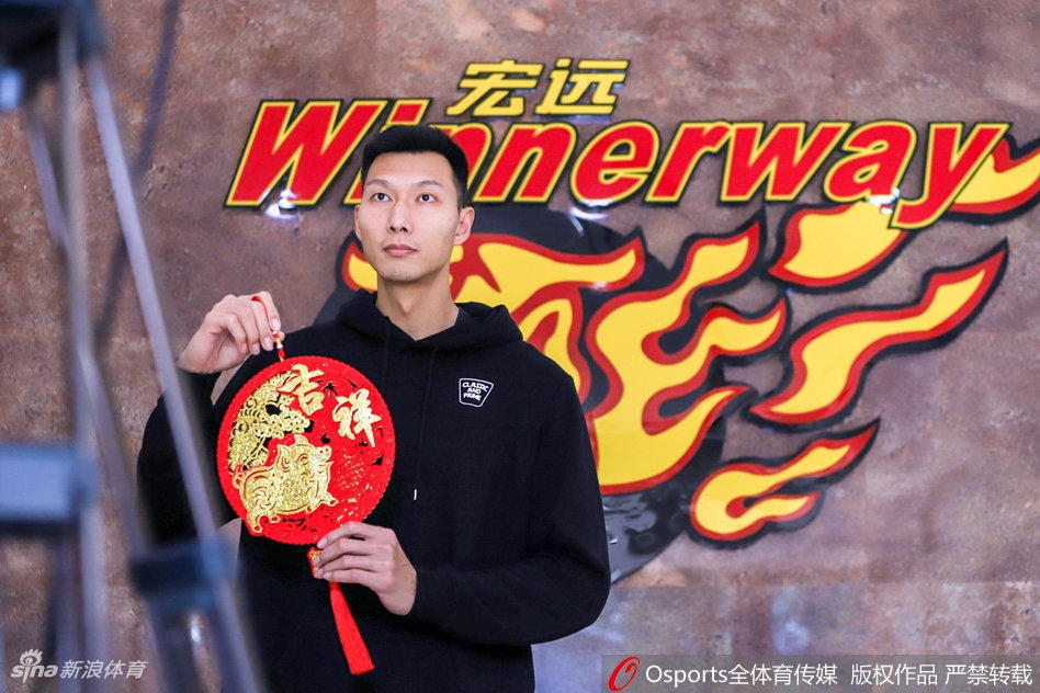 广东男篮春节写真拍摄花絮