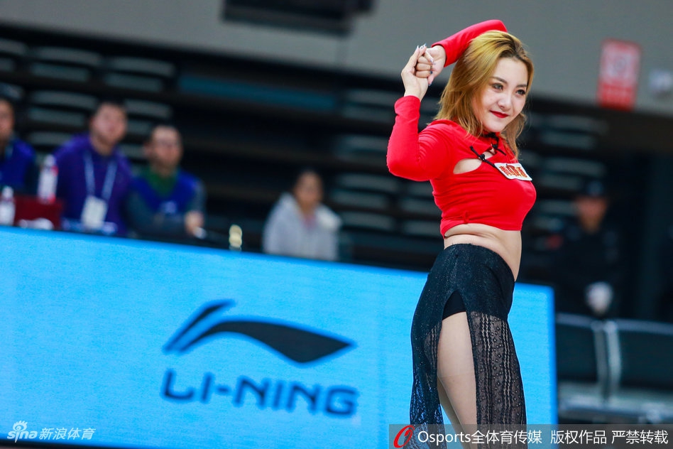 CBA第41轮啦啦队火辣瞬间！