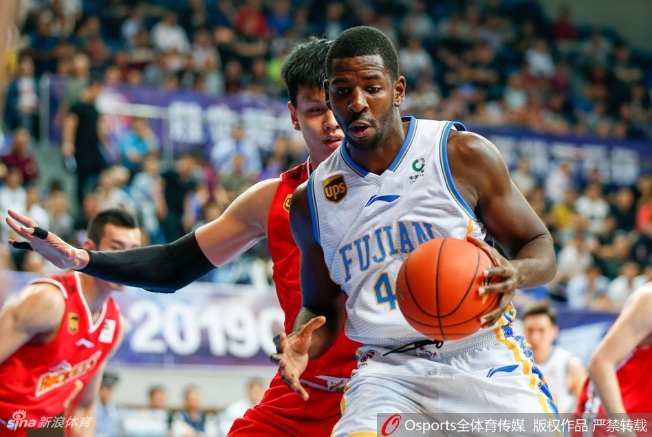 CBA第2轮:福建120-81八一