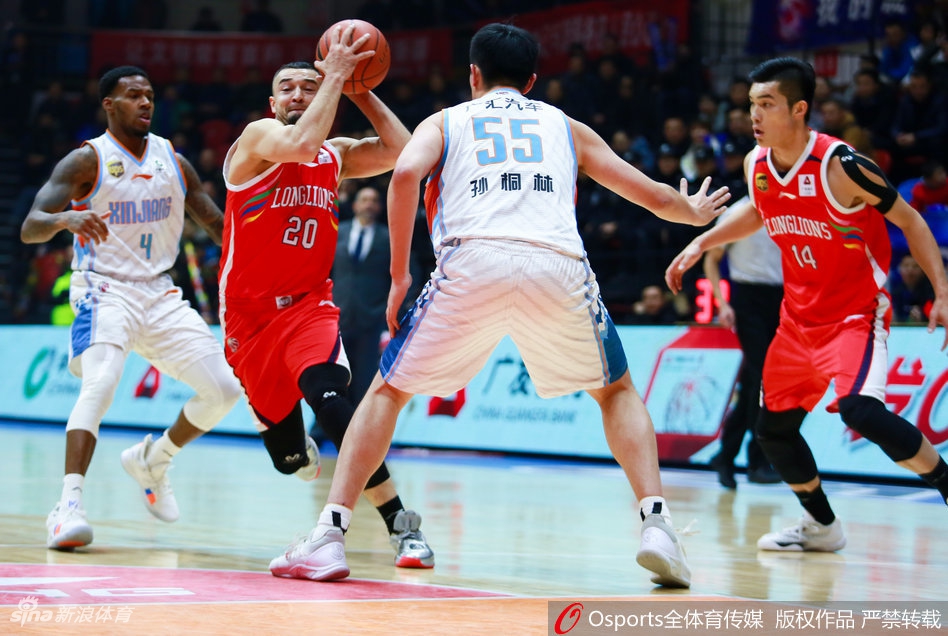 CBA第28轮:新疆100-89广州