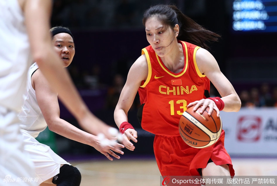 亚运女篮决赛：中国71-65胜朝韩联队摘金