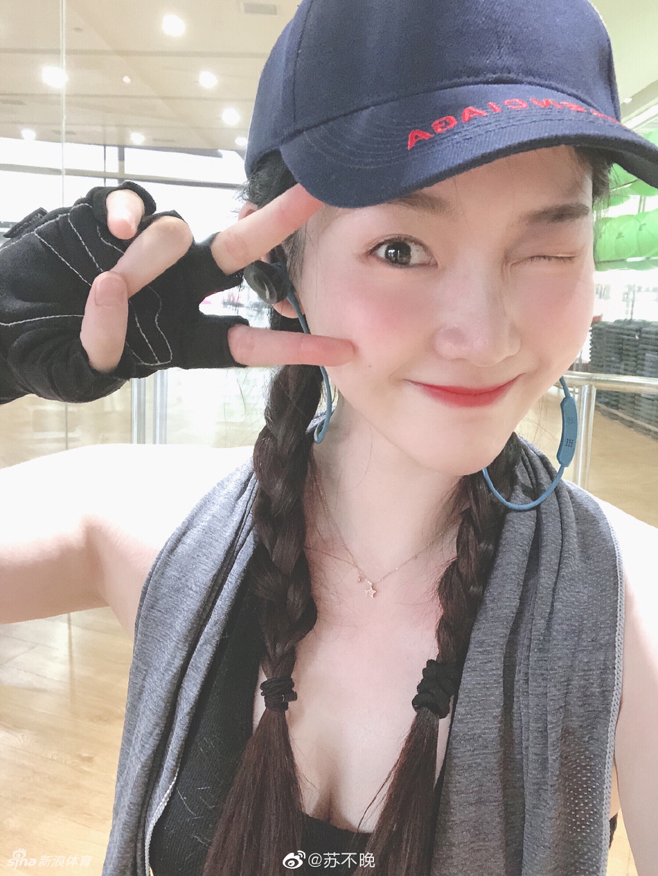 1米77的健身女孩!你喜欢她吗?