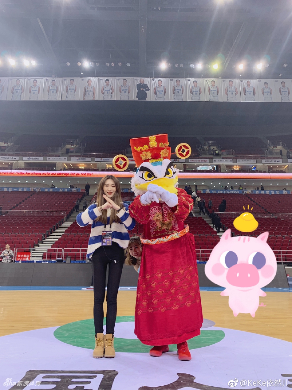 巅峰啦啦队青春靓丽小魔仙!