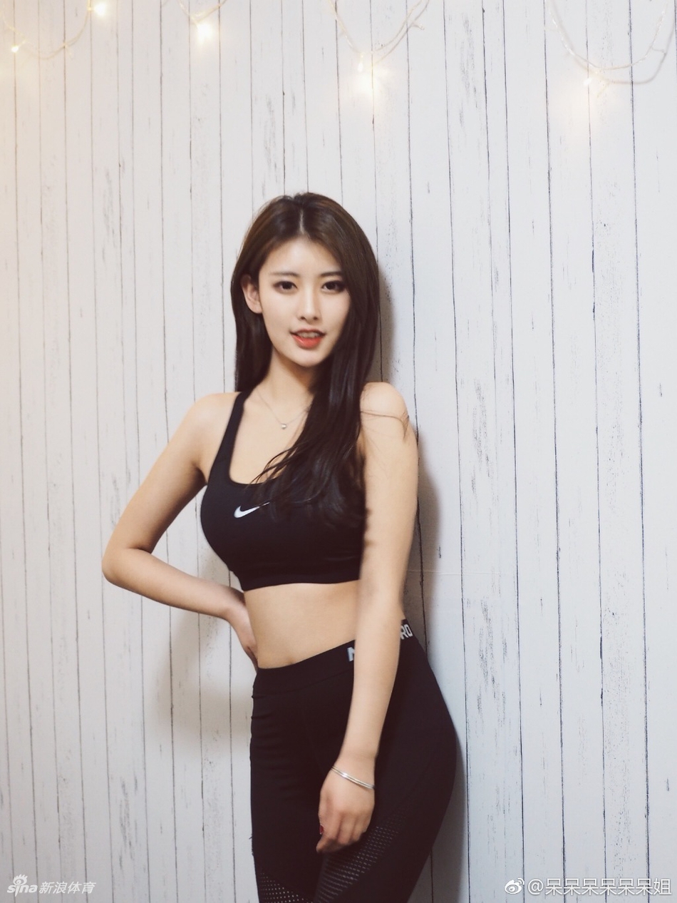 最爱灌篮高手！这个女生不简单