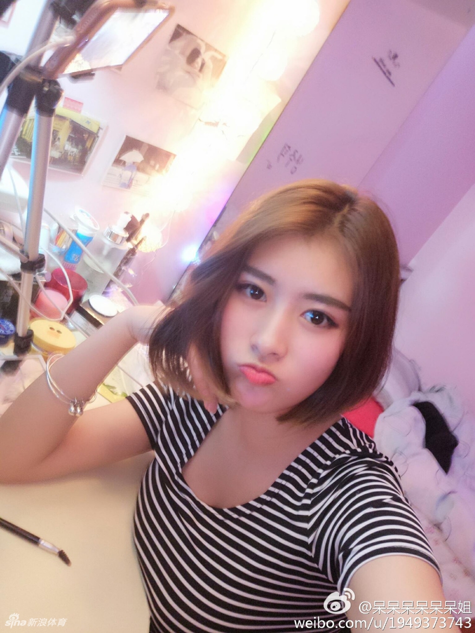 最爱灌篮高手！这个女生不简单