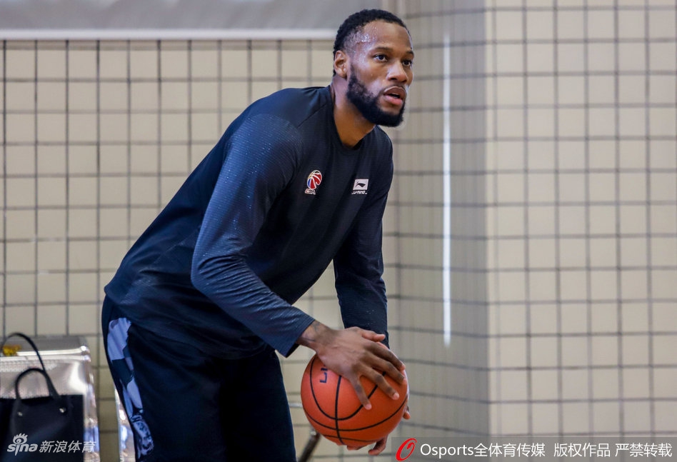 广东男篮备战CBA联赛第32轮