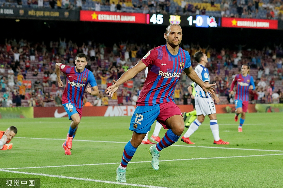 [西甲]巴萨4-2皇家社会 布莱斯维特2射1传