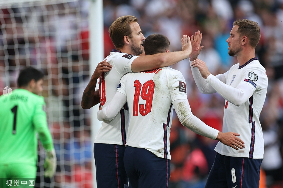 [世预赛]英格兰4-0安道尔 林加德2射1传