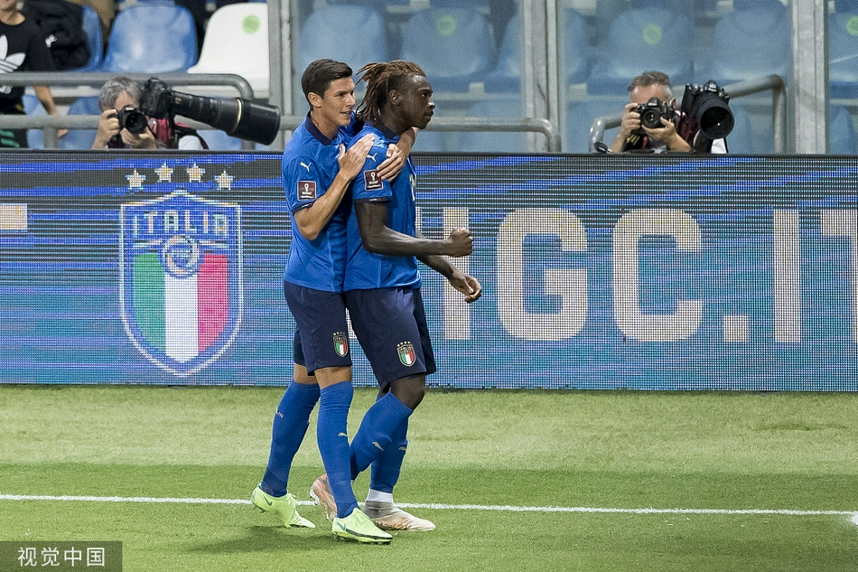[世预赛]意大利5-0立陶宛 小基恩梅开二度