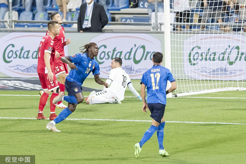[世预赛]意大利5-0立陶宛 小基恩梅开二度