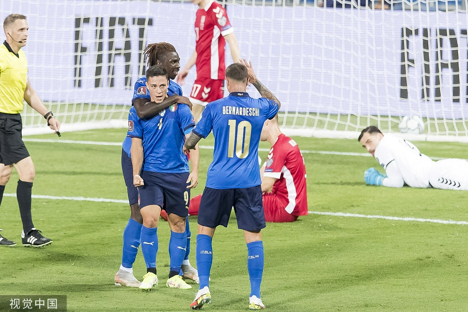 [世预赛]意大利5-0立陶宛 小基恩梅开二度