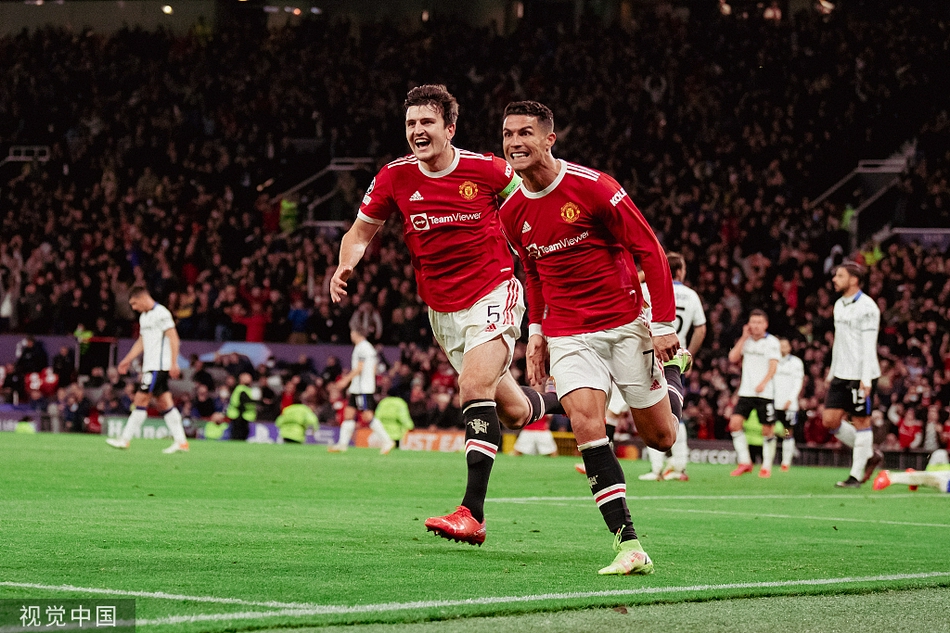 [欧冠]曼联3-2大逆转 C罗绝杀