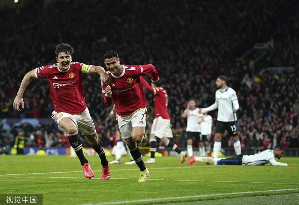 [欧冠]曼联3-2大逆转 C罗绝杀