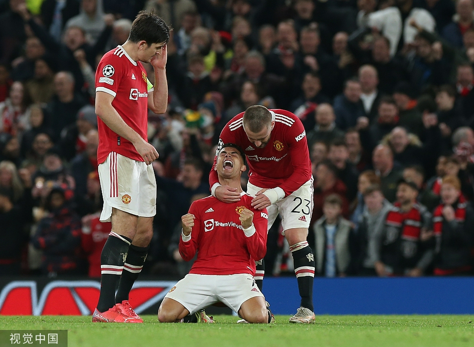 [欧冠]曼联3-2大逆转 C罗绝杀