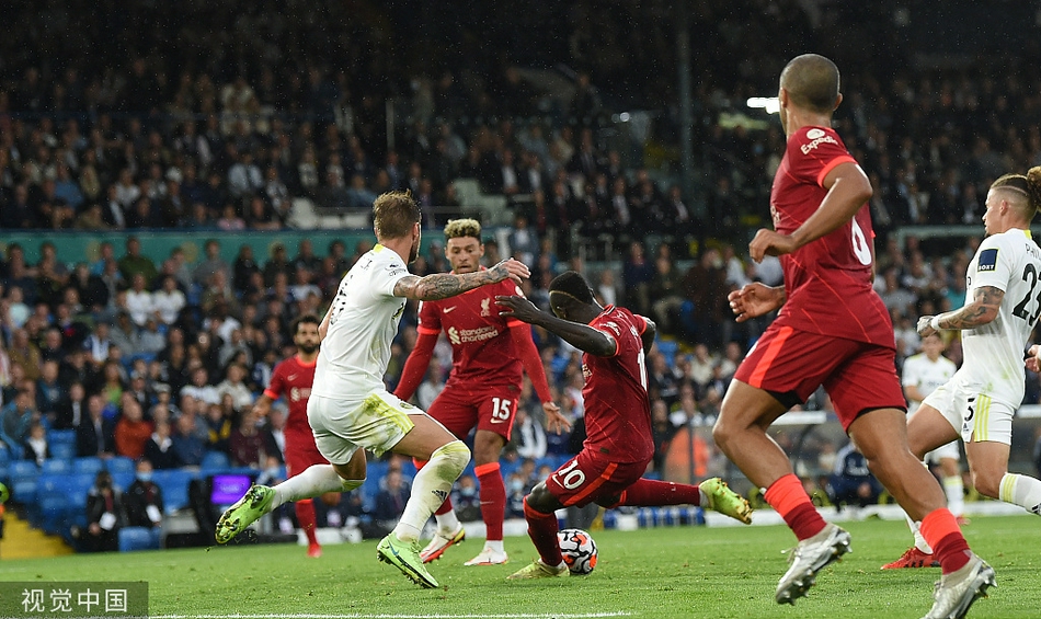 [英超]利物浦3-0客胜利兹联