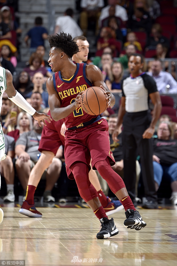 塞克斯顿寻找队友