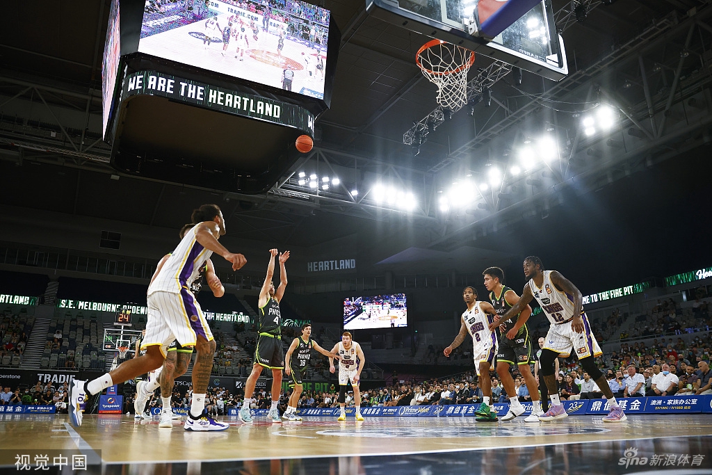 [NBL]凤凰87-92国王 周琦5分10篮板