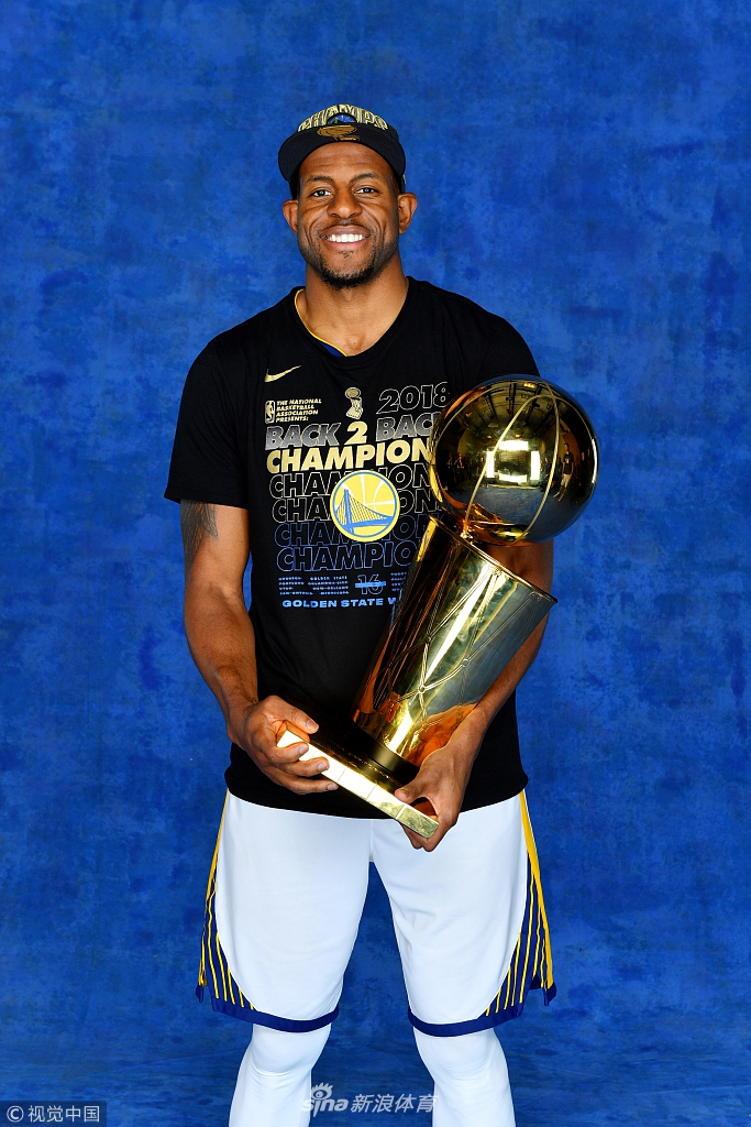 勇士拍摄总冠军写真