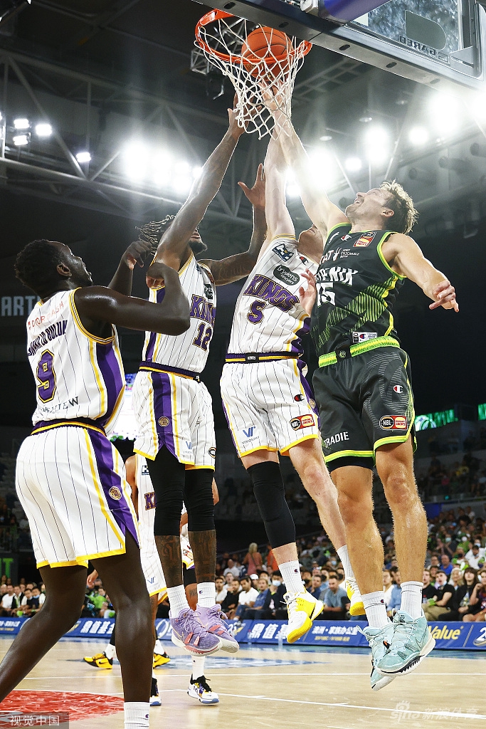 [NBL]凤凰87-92国王 周琦5分10篮板