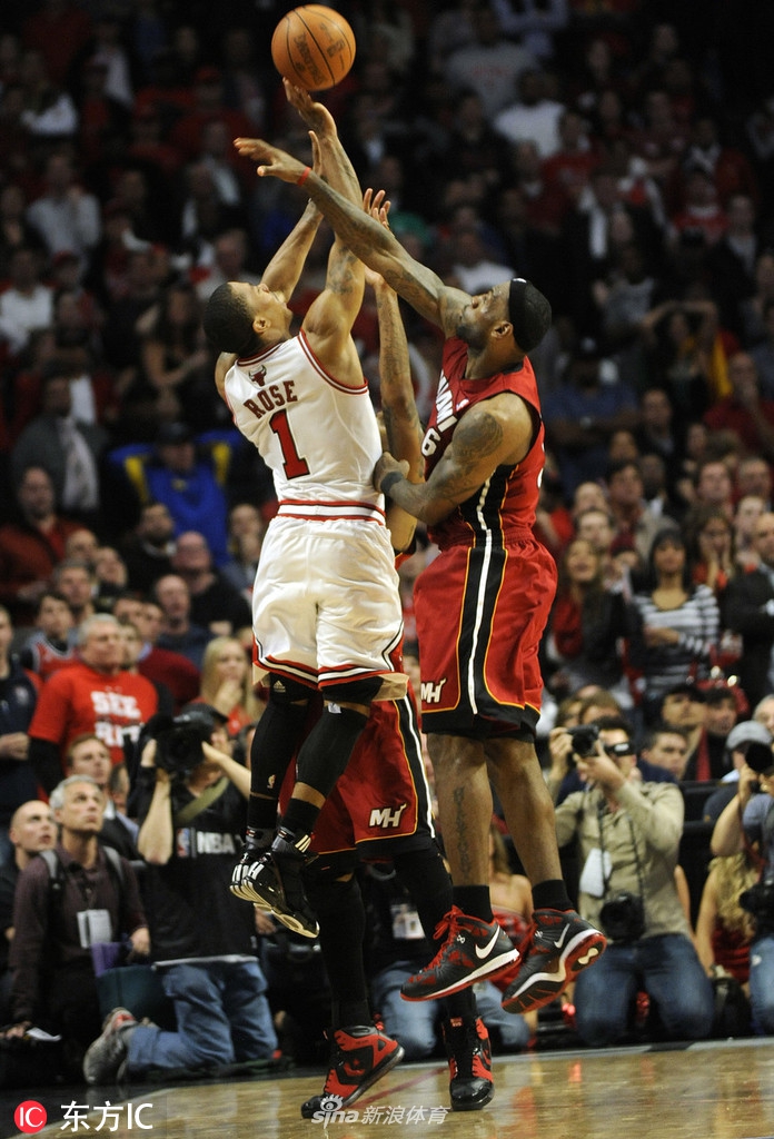 詹姆斯封盖罗斯