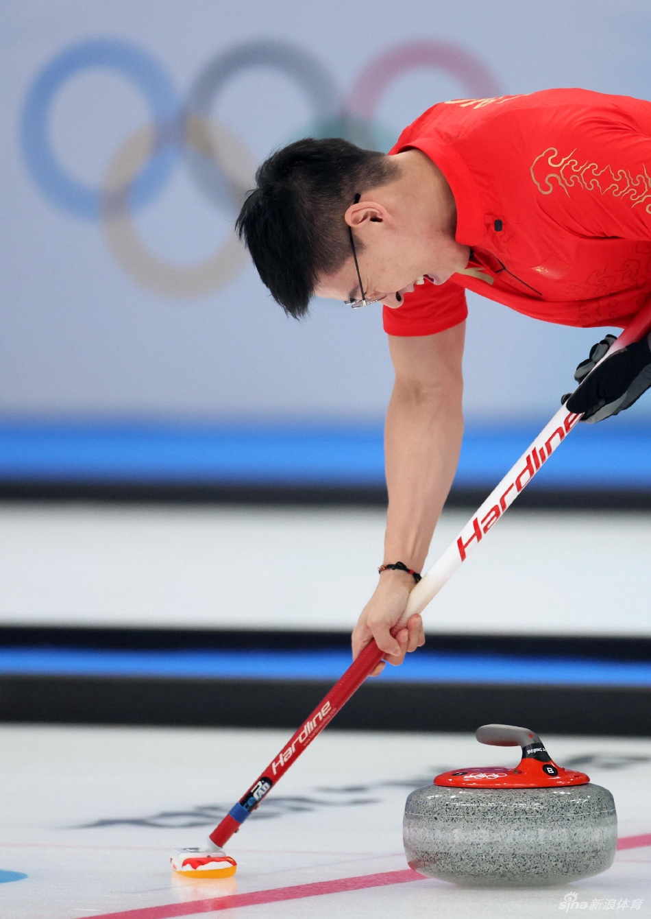 [冰壶混双]中国组合范苏圆/凌智6-8加拿大