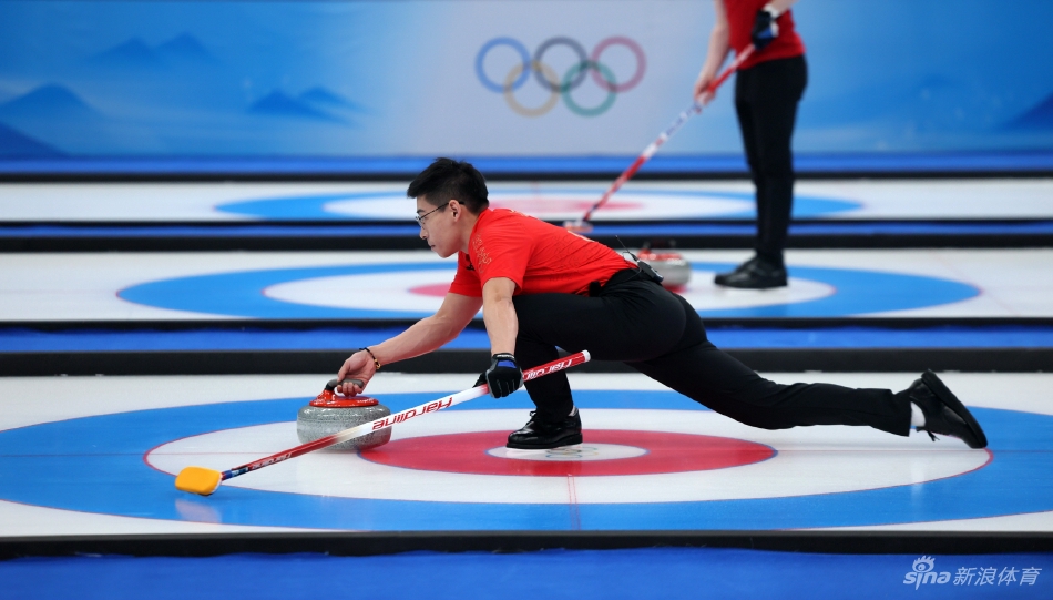 [冰壶混双]中国组合范苏圆/凌智6-8加拿大