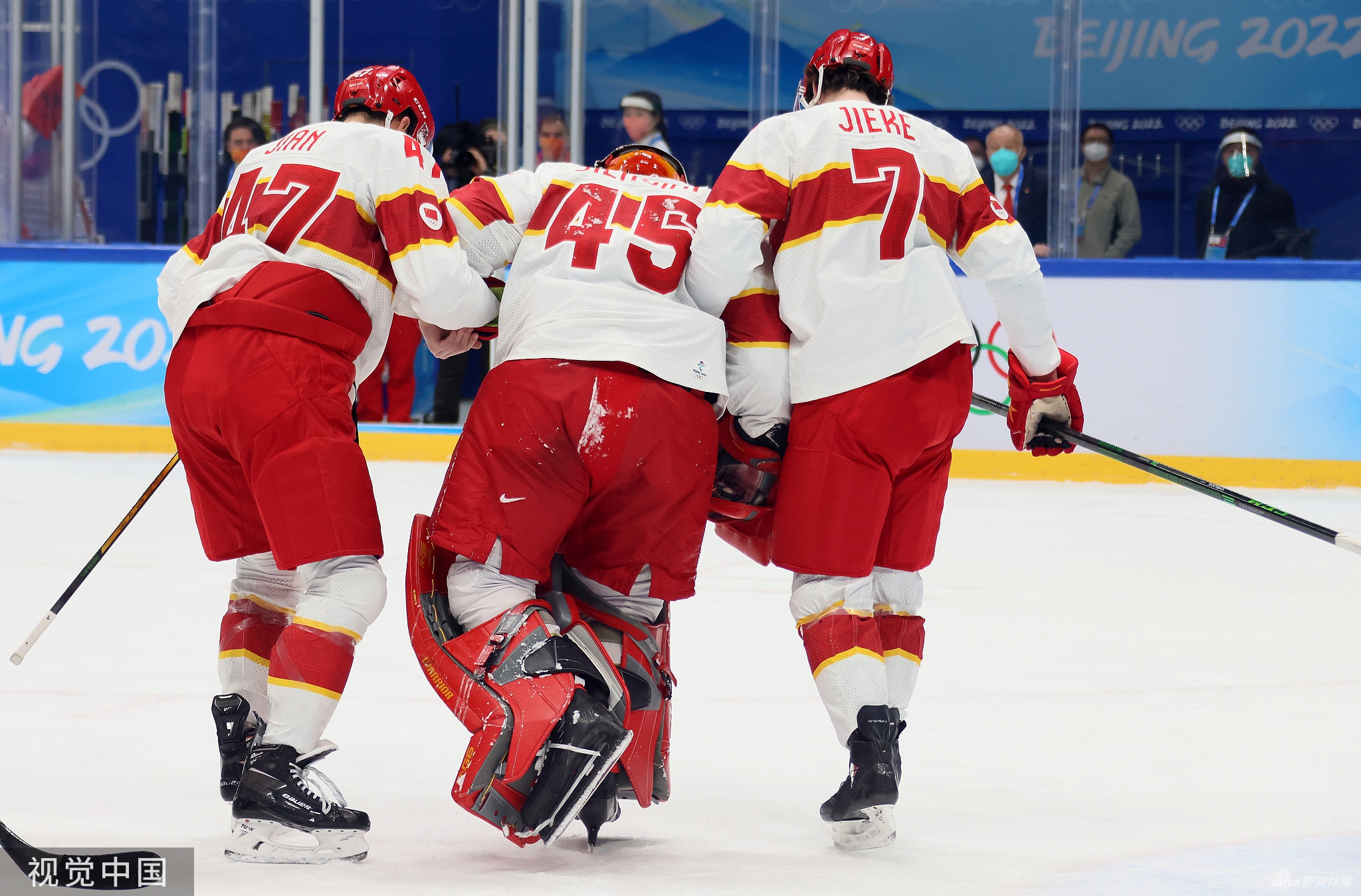 新浪直击男子冰球中国vs加拿大