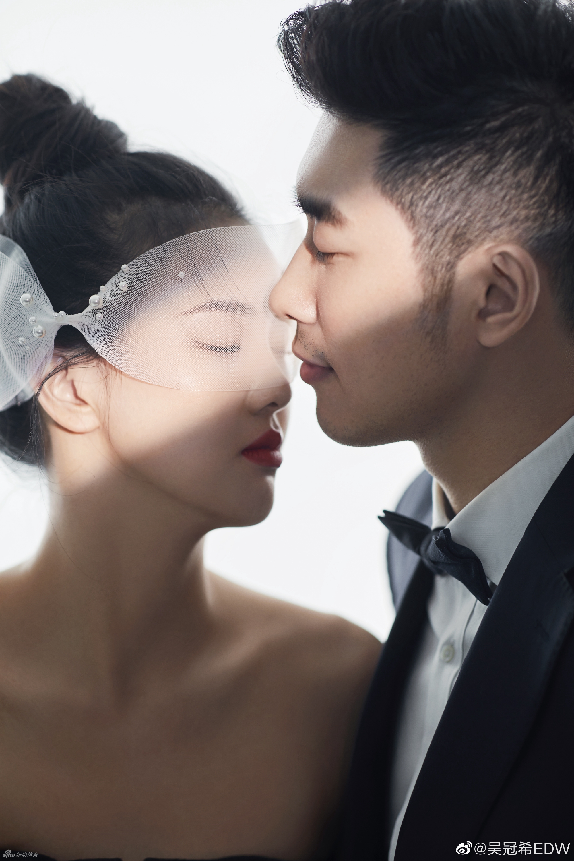 甜蜜！张常宁吴冠希六月举行婚礼