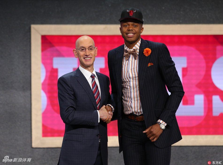 北京时间6月23日,2017年nba选秀大会在纽约举行.以下是选秀顺位一览.