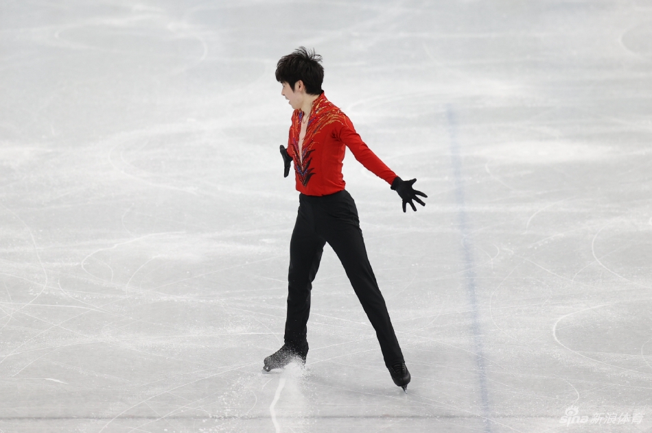 新浪直击男单自由滑金博洋获第四