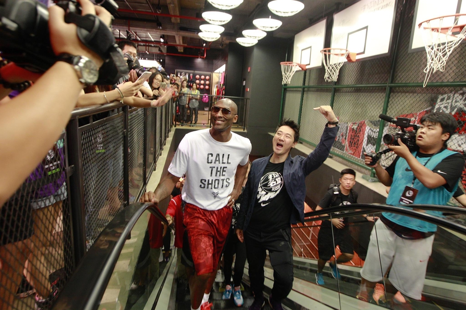 Mamba Forever！百图回顾科比生涯 传奇永不落幕