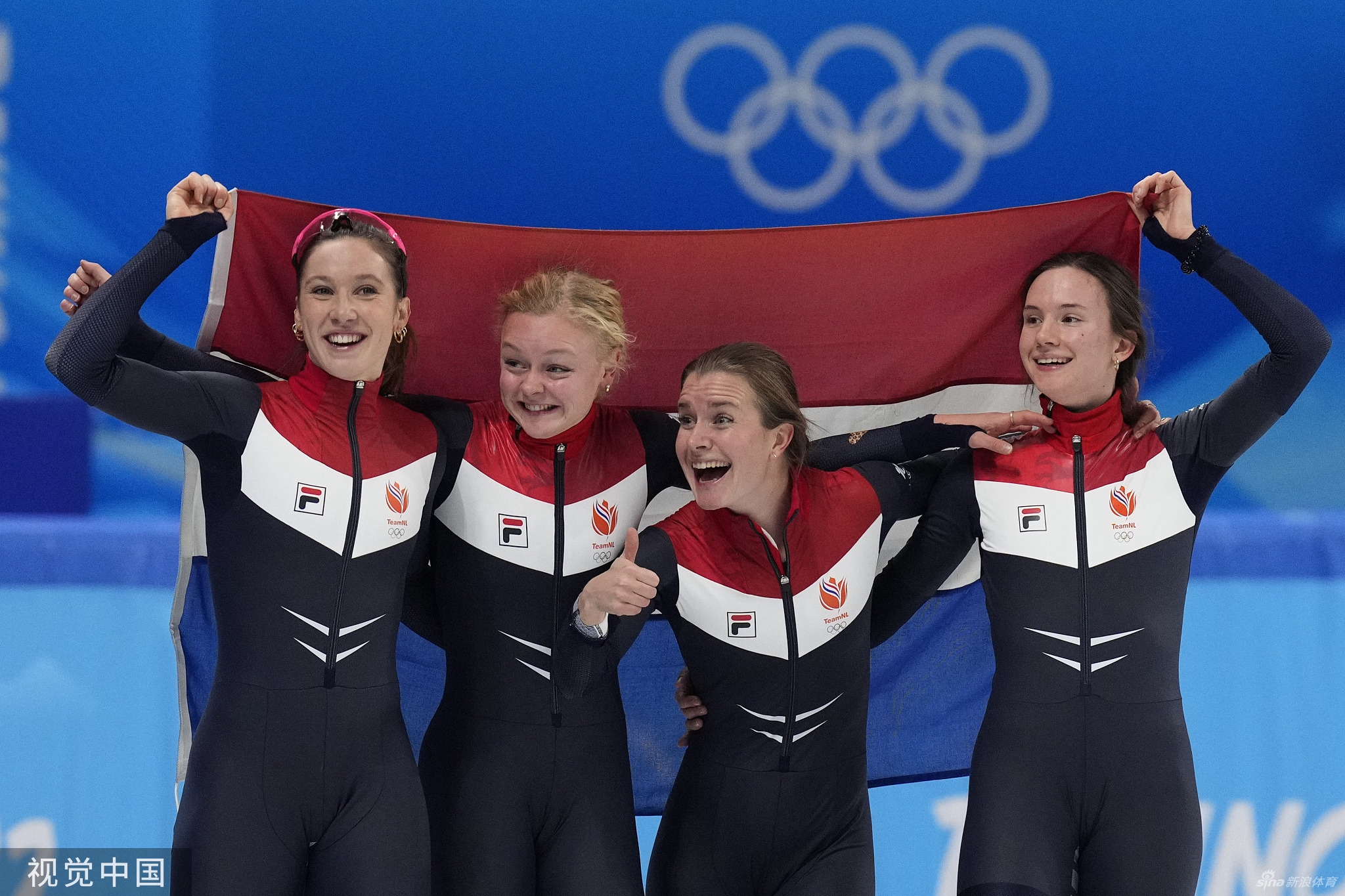 速滑女子3000米接力中国队获铜牌