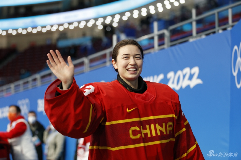 新浪直击中国女冰点球大战2-1逆转日本