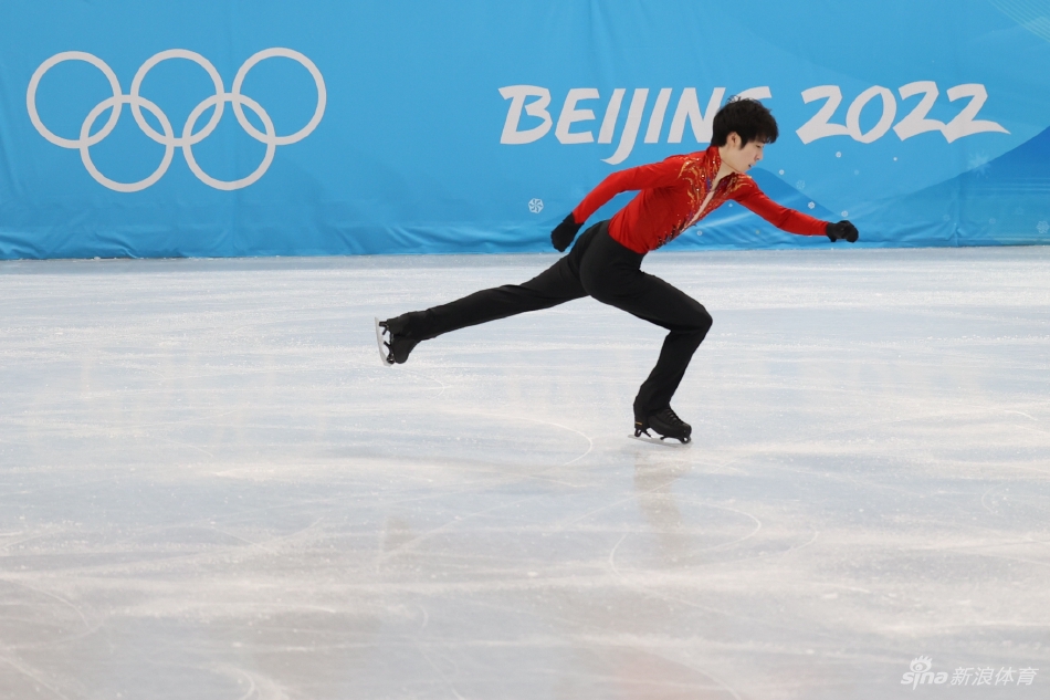 新浪直击男单自由滑金博洋获第四