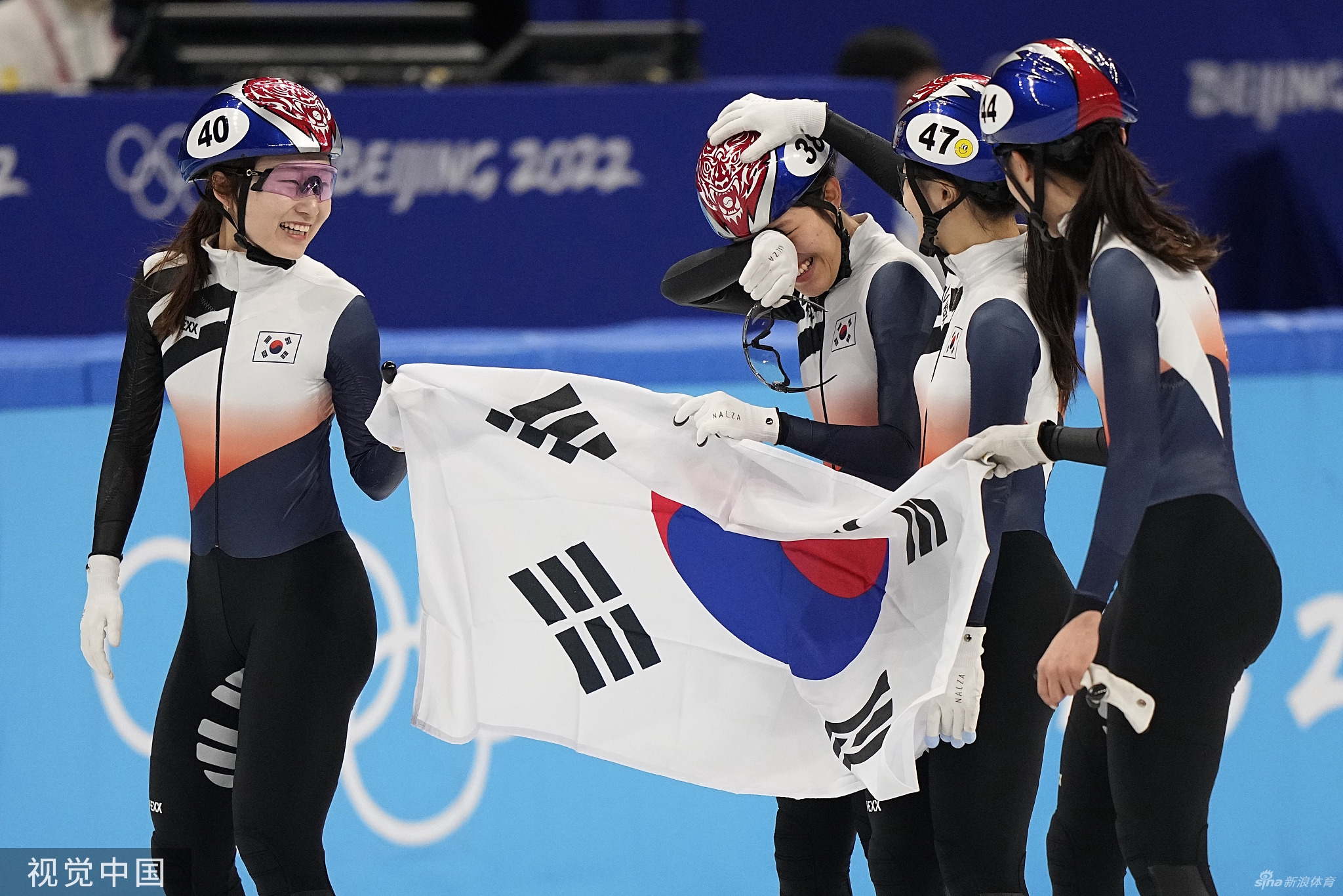 速滑女子3000米接力中国队获铜牌