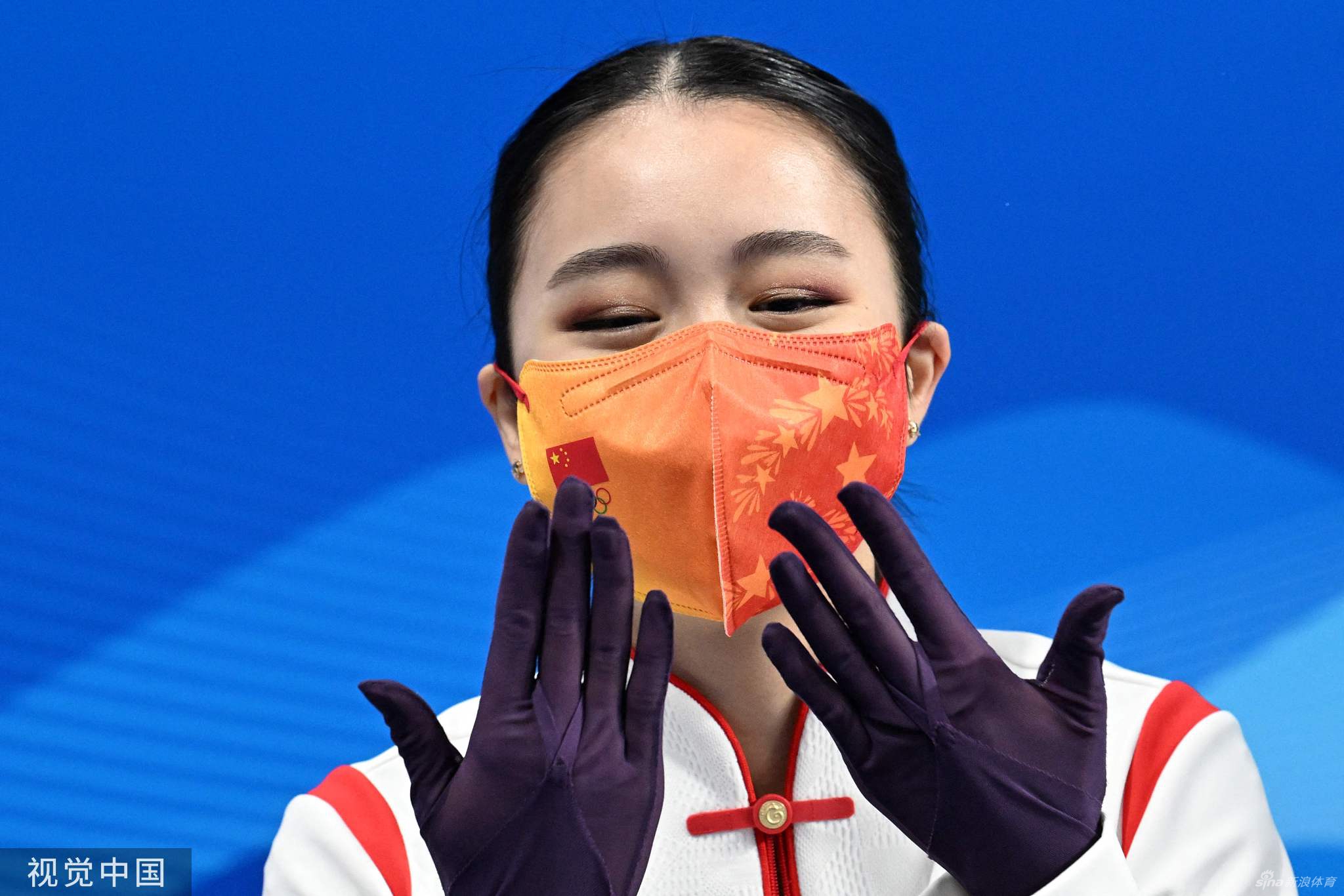 不再哭泣！朱易出战花滑女单短节目获第27