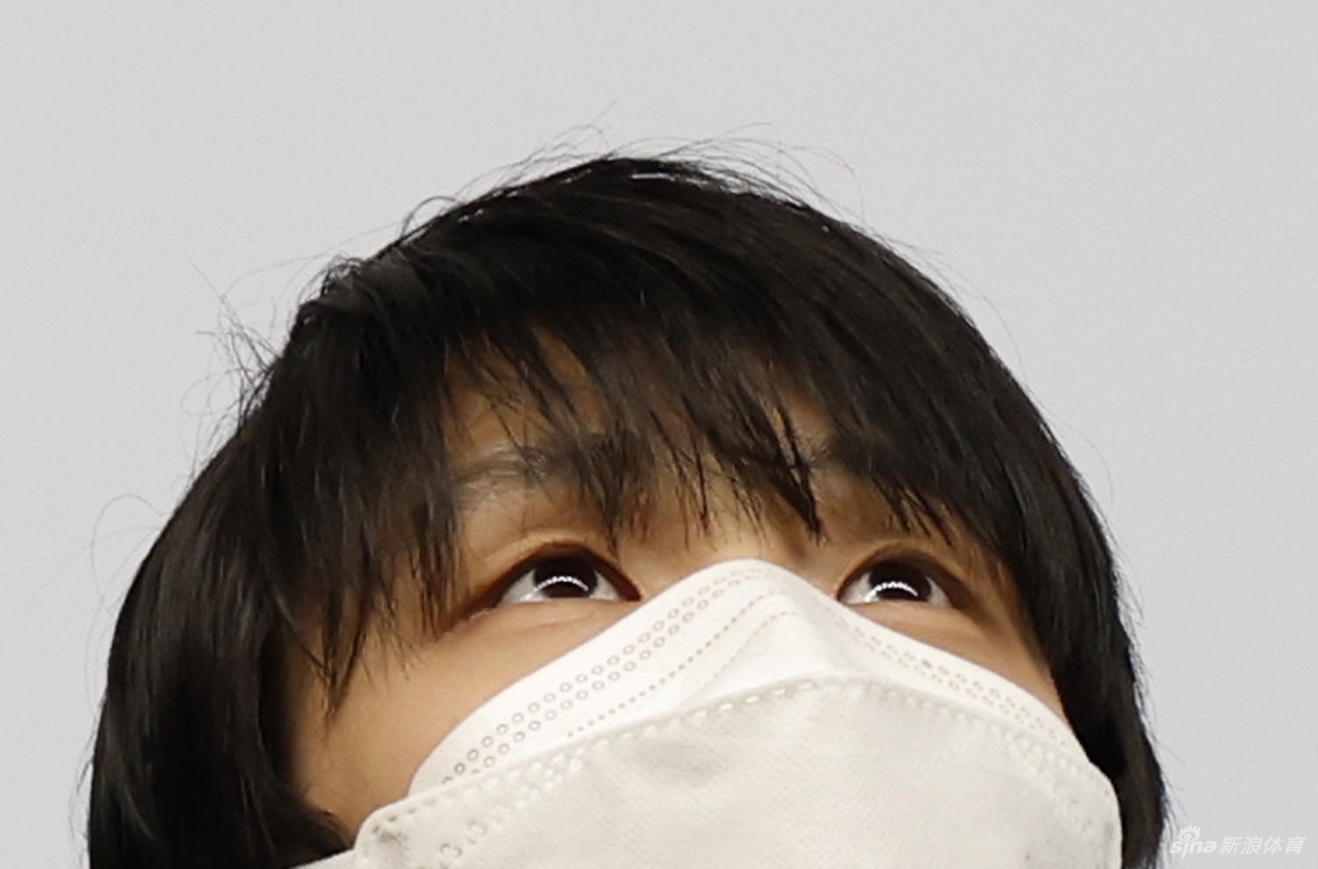 羽生结弦新闻发布会：还将继续挑战4A