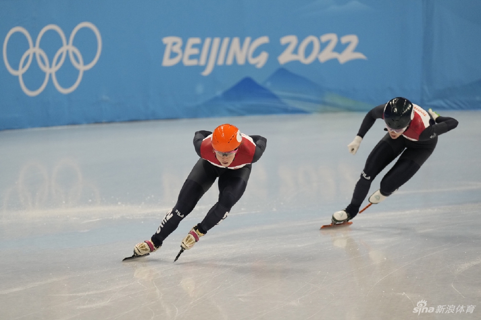 速滑1000米韩雨桐/曲春雨/张楚桐无缘晋级