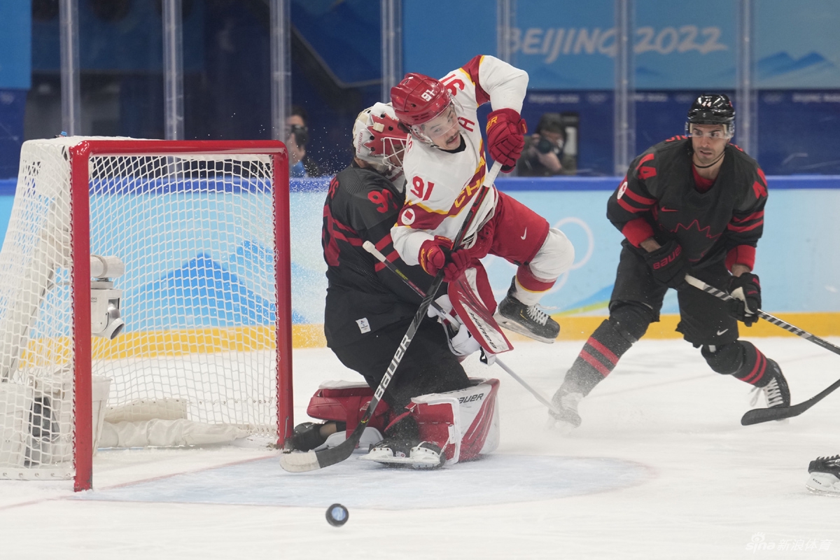 新浪直击男子冰球中国vs加拿大