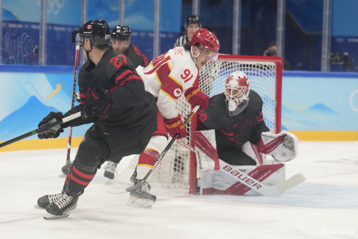 新浪直击男子冰球中国vs加拿大