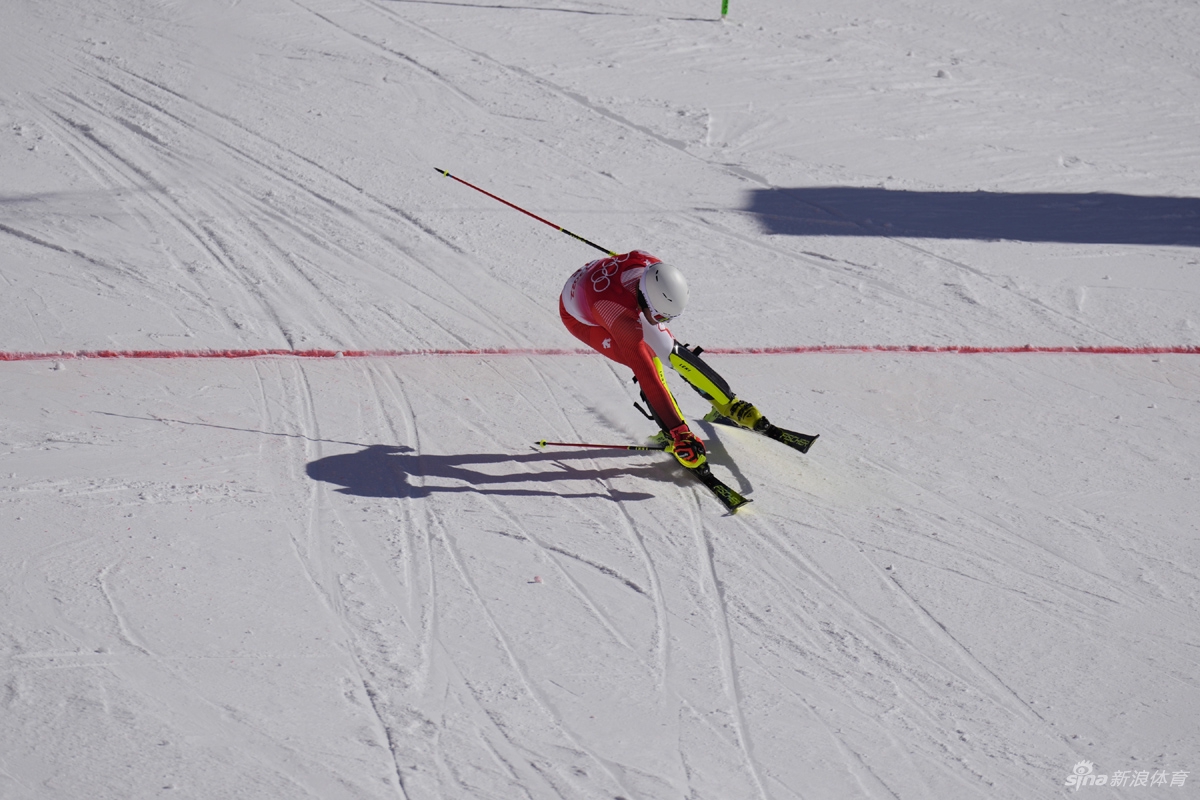 新浪直击高山滑雪男子回转比赛