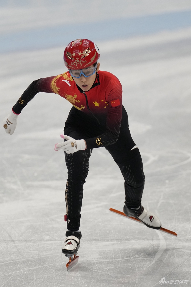 速滑女子3000米接力中国队获铜牌