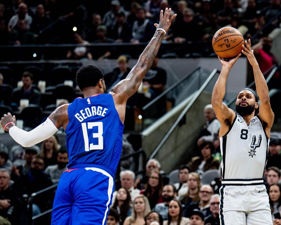 [常规赛]快船134-109马刺